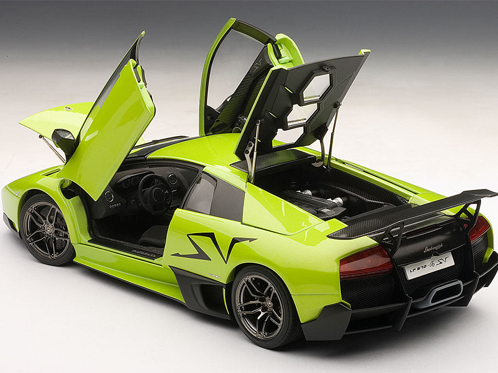 Lamborghini Murcielago LP670-4 SV verde-ithaca, Autoart 74627, 1:18