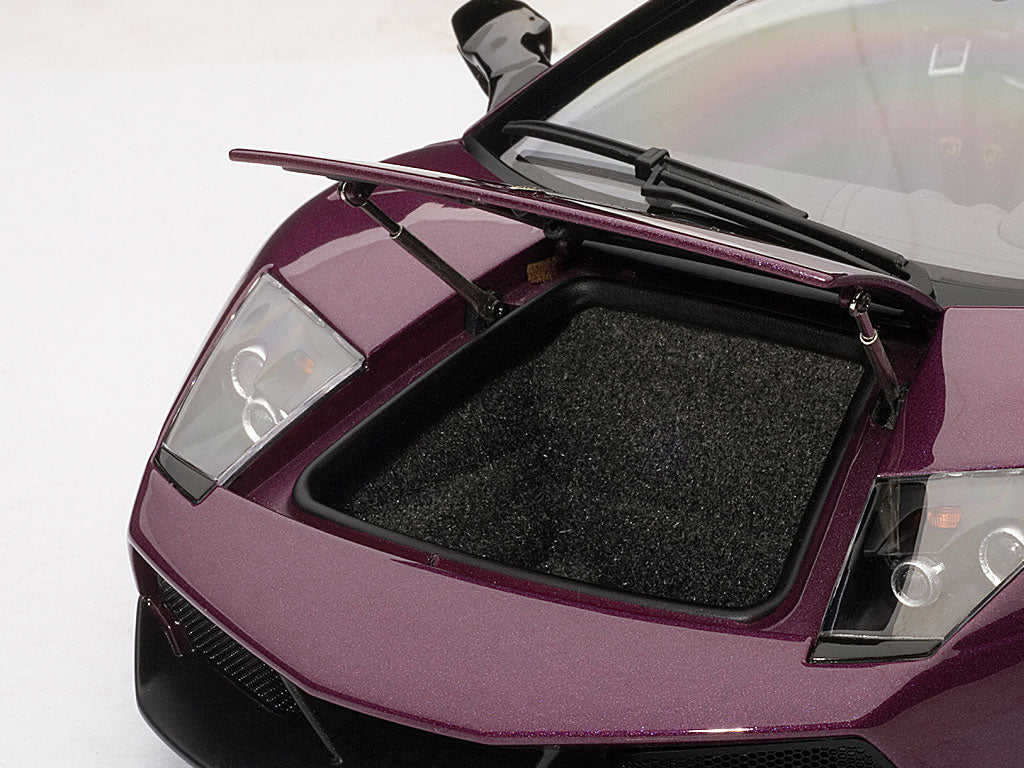 Lamborghini Murcielago LP670-4 SV viola-ophelia, Autoart 74628, 1:18