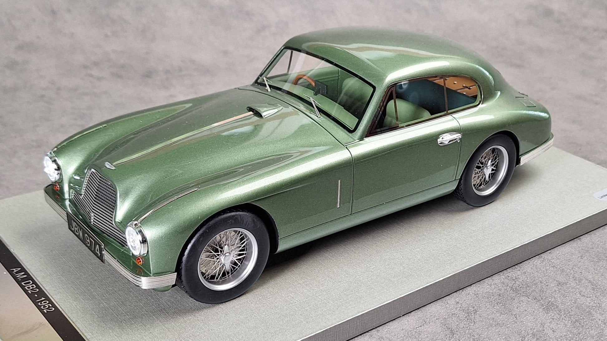 Aston Martin DB2 1950 metallic light green, Tecnomodel TM18-22B, 1:18