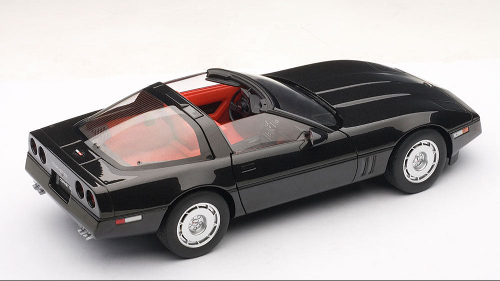Corvette C4 1986 black, Autoart 71242, 1:18